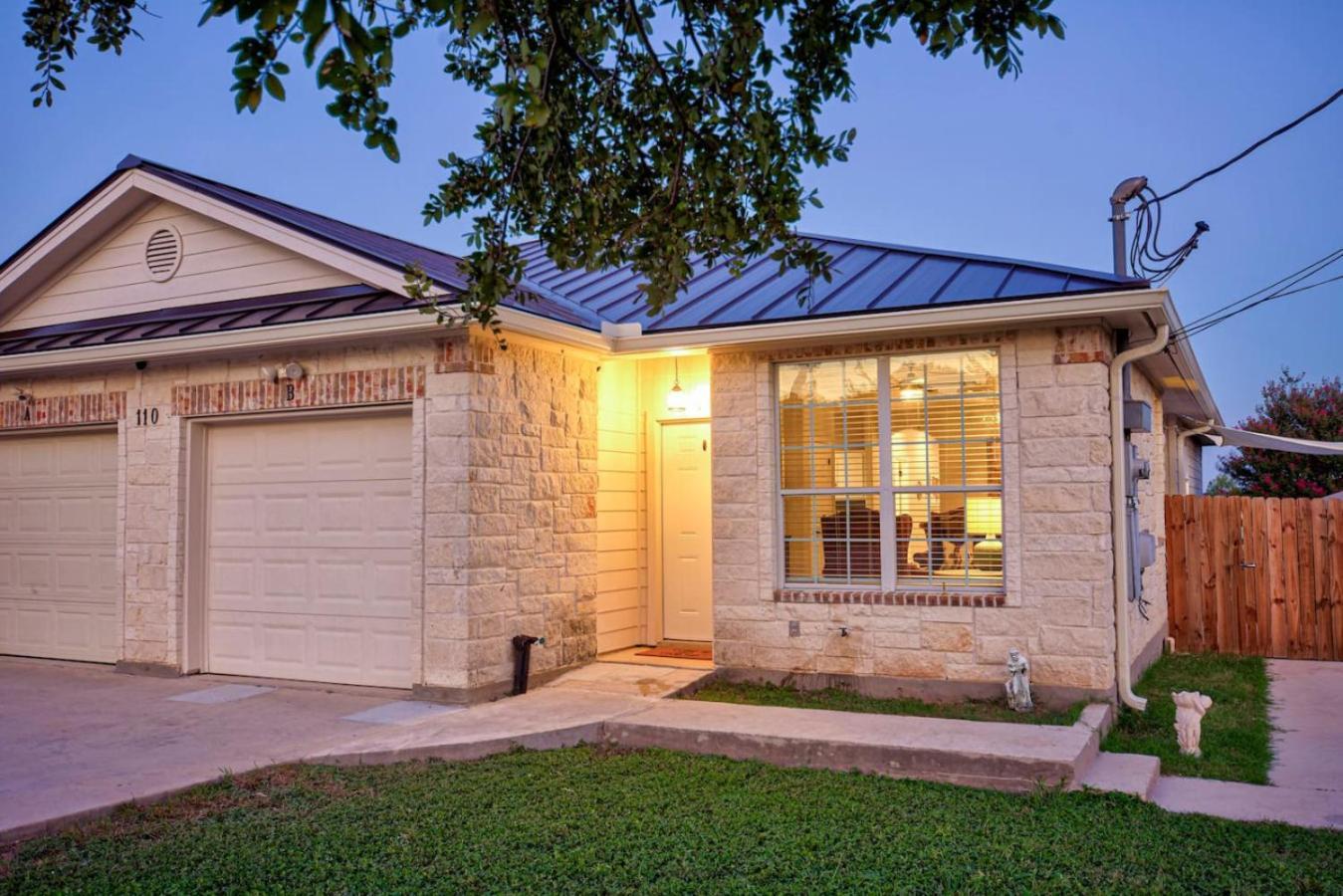 The Lodge At Little Ranches Central Sleeps 26 Wimberley Exterior foto