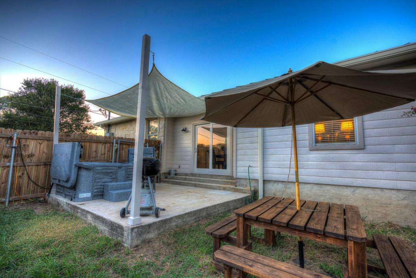 The Lodge At Little Ranches Central Sleeps 26 Wimberley Exterior foto